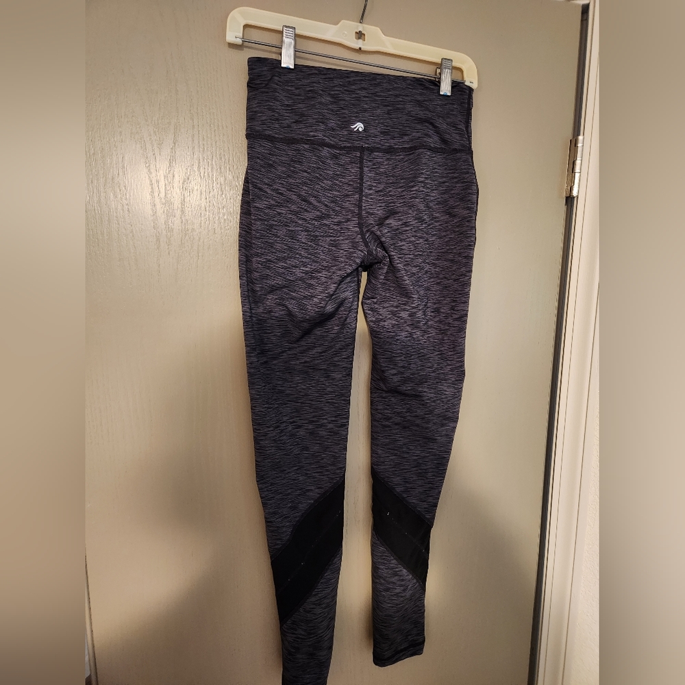 Ideology leggings size small